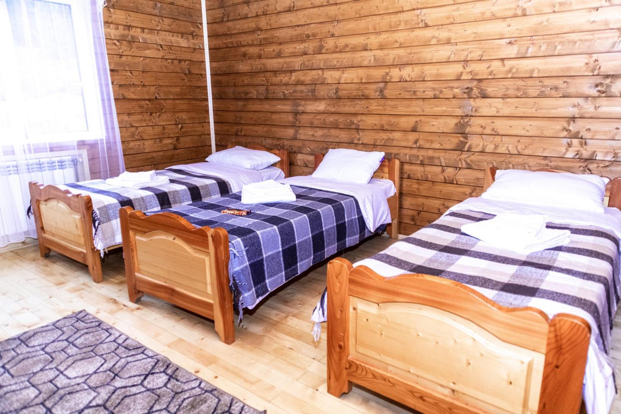Hotel Wood House Pilipets Habitación foto